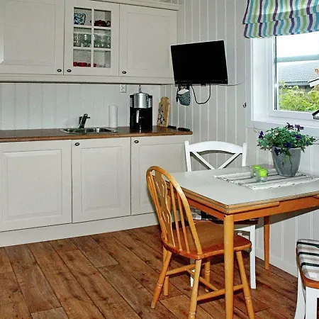 Holiday home One-bedroom Holiday In Brekstad